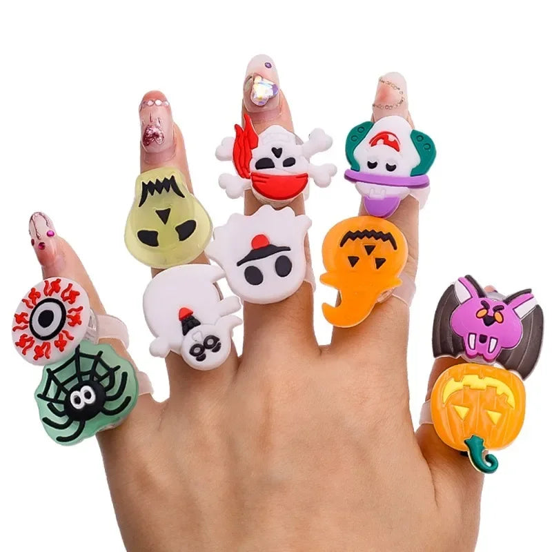10/50Pcs Luminous Halloween Rings