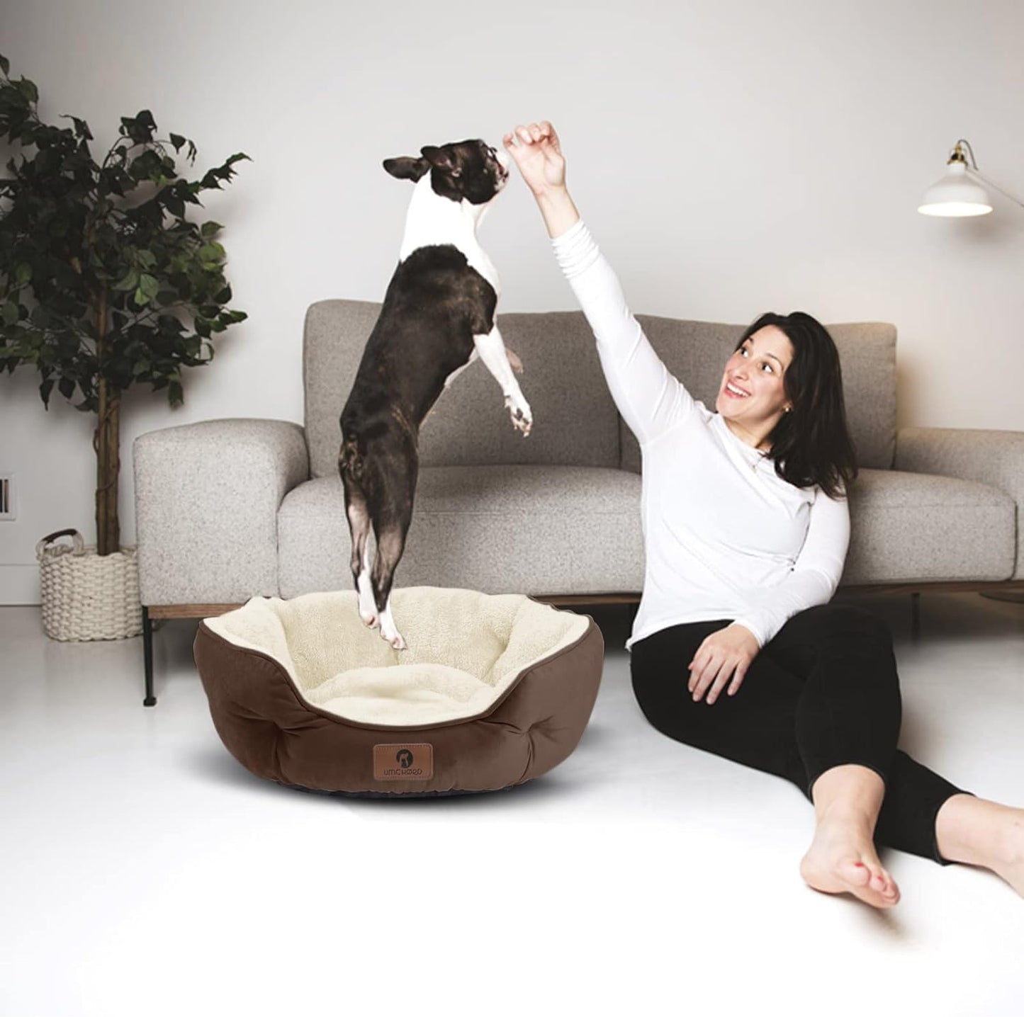 πΎ Small Dog & Cat Bed β 20β Extra Soft Sherpa Fleece Pet Bed with Anti-Slip & Water-Resistant Oxford Bottom, Brown