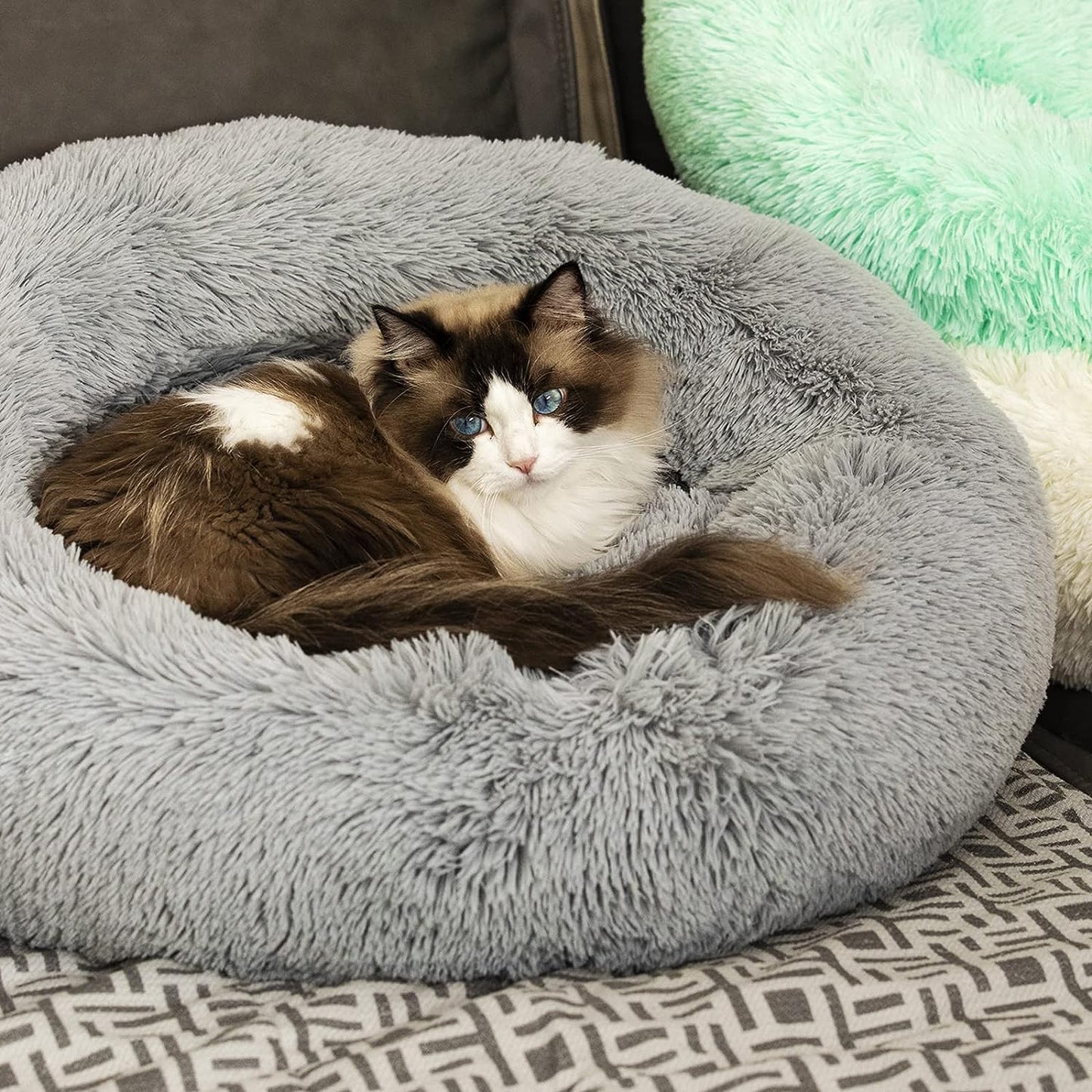 Donut Dog & Cat Bed – Fluffy Plush Faux Fur, Washable, Joint Relief & Improved Sleep, Non-Slip Bottom, Small/Medium/Large Pets